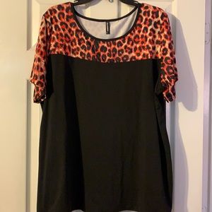 Black T-shirt with Leopard Accent